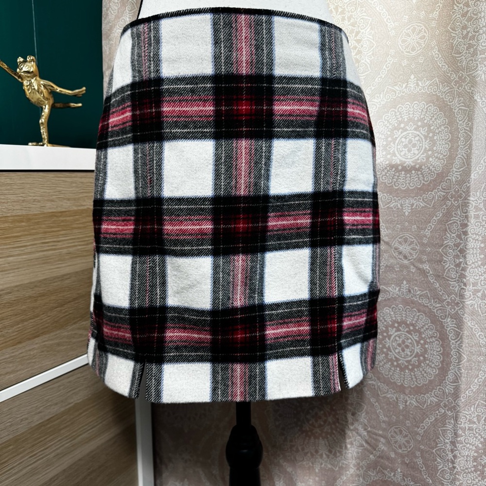 Hollister Tartan Mini Skirt - Black, White, Pink